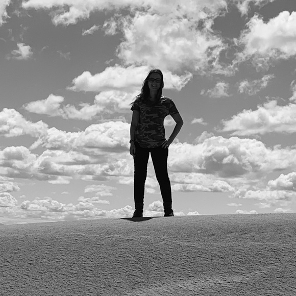 Meet your Posher, Megan - Picture 1 of 1